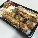 吾助 - 焼き鳥弁当…500円