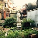 芋仔蕃薯 - 観音様のある庭が目印です