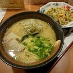 宝福ラーメン - チャーハンセット（800円）2015年7月