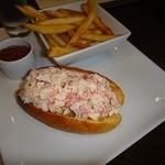 タイヨー ステーキ ハウス - Lobster Roll　ロブスターロール　14ドル