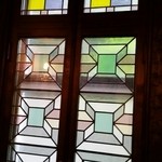 雲仙観光ホテル - ビリヤード室のステンドグラス。