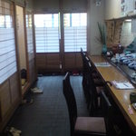 松葉寿司 - １階カウンターと個室