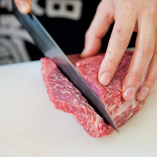 【選び抜いた国産和牛】翌日に胃もたれしにくい赤身肉ステーキ