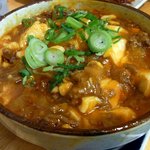 釜谷 - マーボー豆腐です。手作り系もチョイスしてみました。家庭の味って感じで美味しかったです。こういう料理があるって言うのも嬉しいですよね。