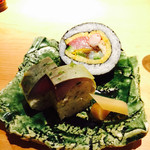 祇園楽味 - 鯖寿司と太巻き