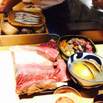 祇園楽味 - 並べられた食材