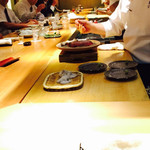 祇園楽味 - 宮津の鳥貝を、炭火で軽く温めてから提供されました。