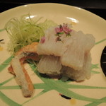 くろぎ - 鱧のタタキと揚げた骨2015.7