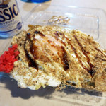 ズーサン - 富士宮やきそば(ソース・550円)+目玉マヨ(50円)