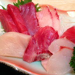 まぐろ丼　加一 - 