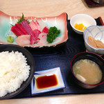 まぐろ丼　加一 - 