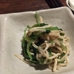 紅紅火火 - 中国豆腐の和え物