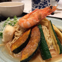 天厨菜館 渋谷店 - 天厨冷麺980円