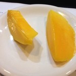 山猫軒 - 宮崎産マンゴーと台湾産マンゴーの食べ比べ