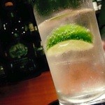 バーオネスティ - ジントニック