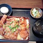 ほっと屋 - あぶりみそ焼き重