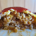 うな一 - オムライス断面アップ