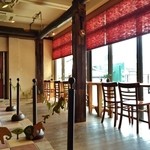 千頭Cafe旬 - 広々とした店内