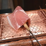 串かつ あーぼん - チーズエリンギバジルの生ハム巻