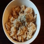 麺堂 稲葉 - 煮干し出汁で炊いた炊きこみ飯￥200