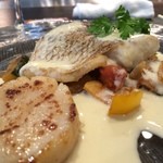 キャトルラパン - 和歌山県産天然真鯛のソテー 