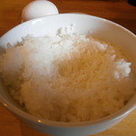 麺屋 極鶏 - 卵かけごはんセットのご飯です
