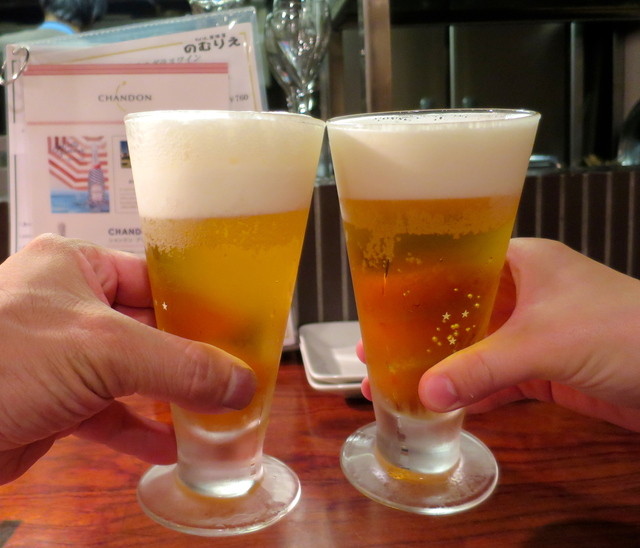 わいん居酒屋 のむりえ - サービス生ビールで乾杯