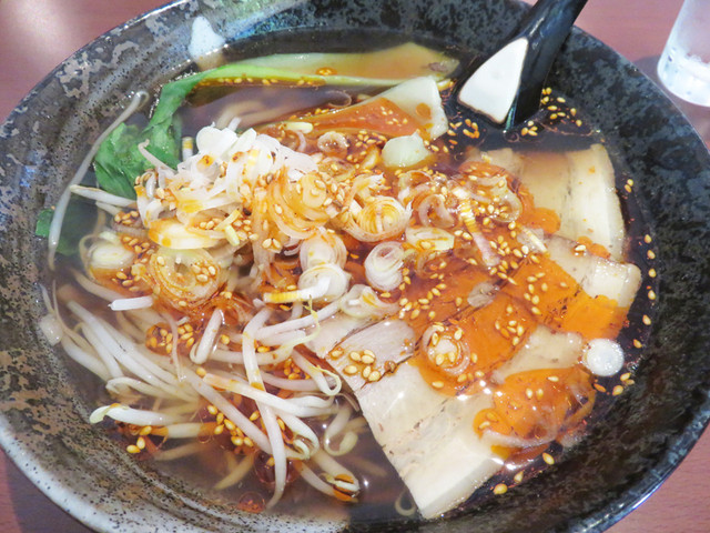 スペシャルオファ 福岡 ご当地タマストラップ にくかっ 長谷川町 とんこつラーメン ラーメン