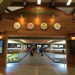 California Pizza Kitchen - フードコート入口