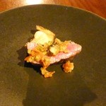 THE FUJIYA GOHONJIN - 和牛イチボ肉のロースト　サルサディアボラ