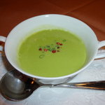 レストラン高田屋 - グリンピースのスープ