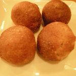 ふじもと亮平 - このちっちゃいパン…やみつきﾃﾞｽ