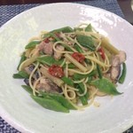 オステリアセノーテ - 2015年7月：ランチセット(\2500)のパスタ…3種類から真サバ、蕗、ドライトマトのスパゲッティ―ニを選びました