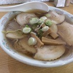 勝己食堂 - 塩チャーシュー麺
