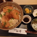 おそばだうどんだ 越前 - 醤油カツ丼