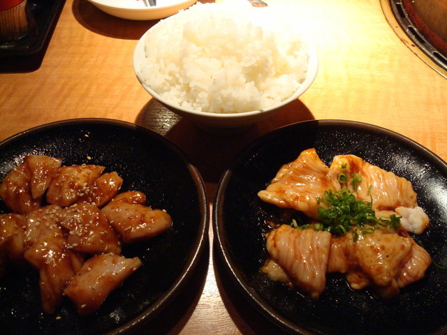 池田 焼肉 さかい