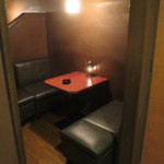 バー・バーンズ - ボックス席