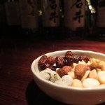 バー・バーンズ - お通し