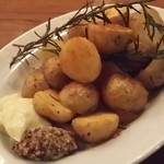 baru Publo - 【H27.3.20】新じゃがのフリット　ハーブソルトペッパー４００円。