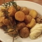 baru Publo - 【H27.3.20】新じゃがのフリット　ハーブソルトペッパー４００円。