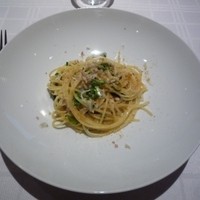 ポンテ デル ピアット - パスタ…シラスとしし唐・ミョウガのペペロンチーノ　スパゲッティーニ　カラスミがけ