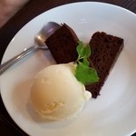 ジャンク カフェ トーキョー - 息子のデザート