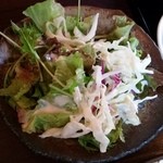 ジャンク カフェ トーキョー - 息子のサラダ