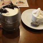 カフェヨシノ - アフタヌーンサービスでコーヒーゼリーを