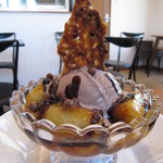 大竹屋パトラン - バナナソテーチョコアイス添え