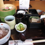 嵯峨とうふ稲 北店 - 手桶くみあげ湯葉御膳！！！