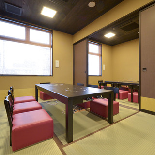 A spacious private room is also available.