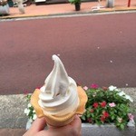 ベンデル洋菓子店 - 【ソフトクリーム…250円】2015/7