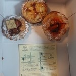 Hotel de suzuki - 焼き立てりんごのパイ、焼きイチジクタルトレット、焼き立て生アンズのパイ