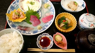 神楽坂で和食ランチ 大人の街でちょっぴり贅沢なお店10選 食べログまとめ 神楽坂で和食ランチ 大人の街でちょっぴり贅沢なお店10選 食べログまとめ